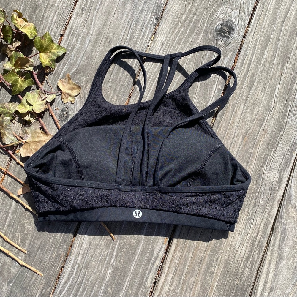 Lululemon Get Set Bra Embroidered - Picture 4 of 4